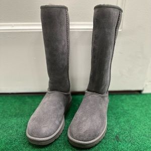 Ugg Classic Tall Grey boots
